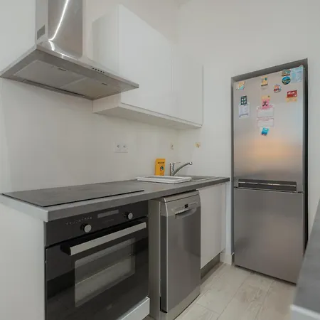 Apartamento Superbe 3 Pièces Centre-ville Climatisé Niza